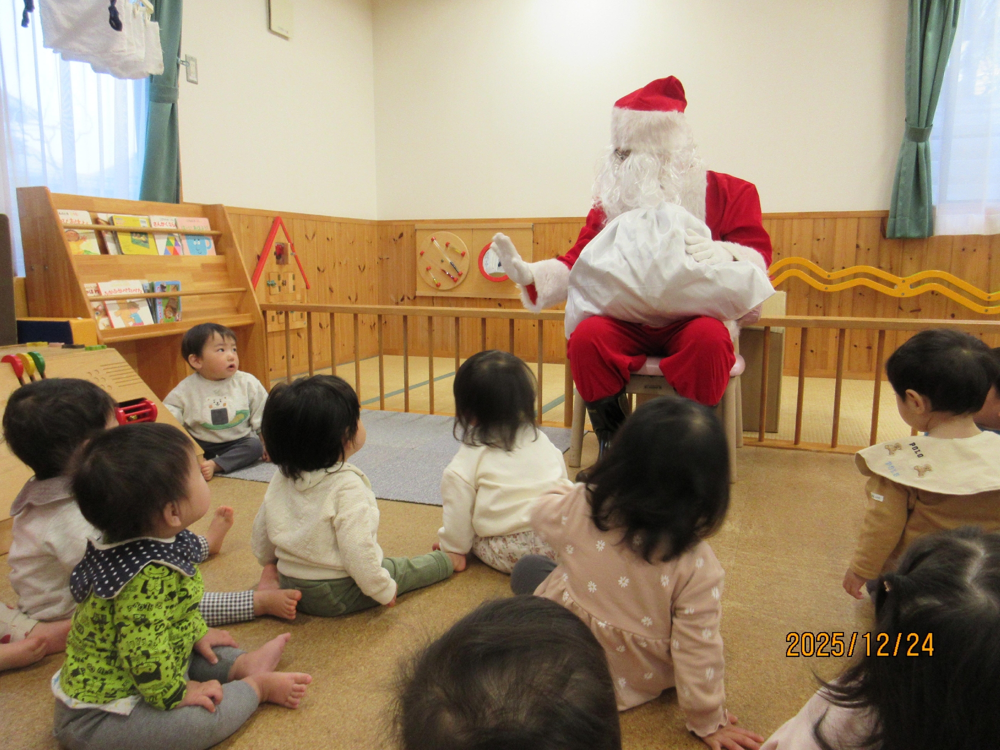 サンタさんがやってきました☆彡